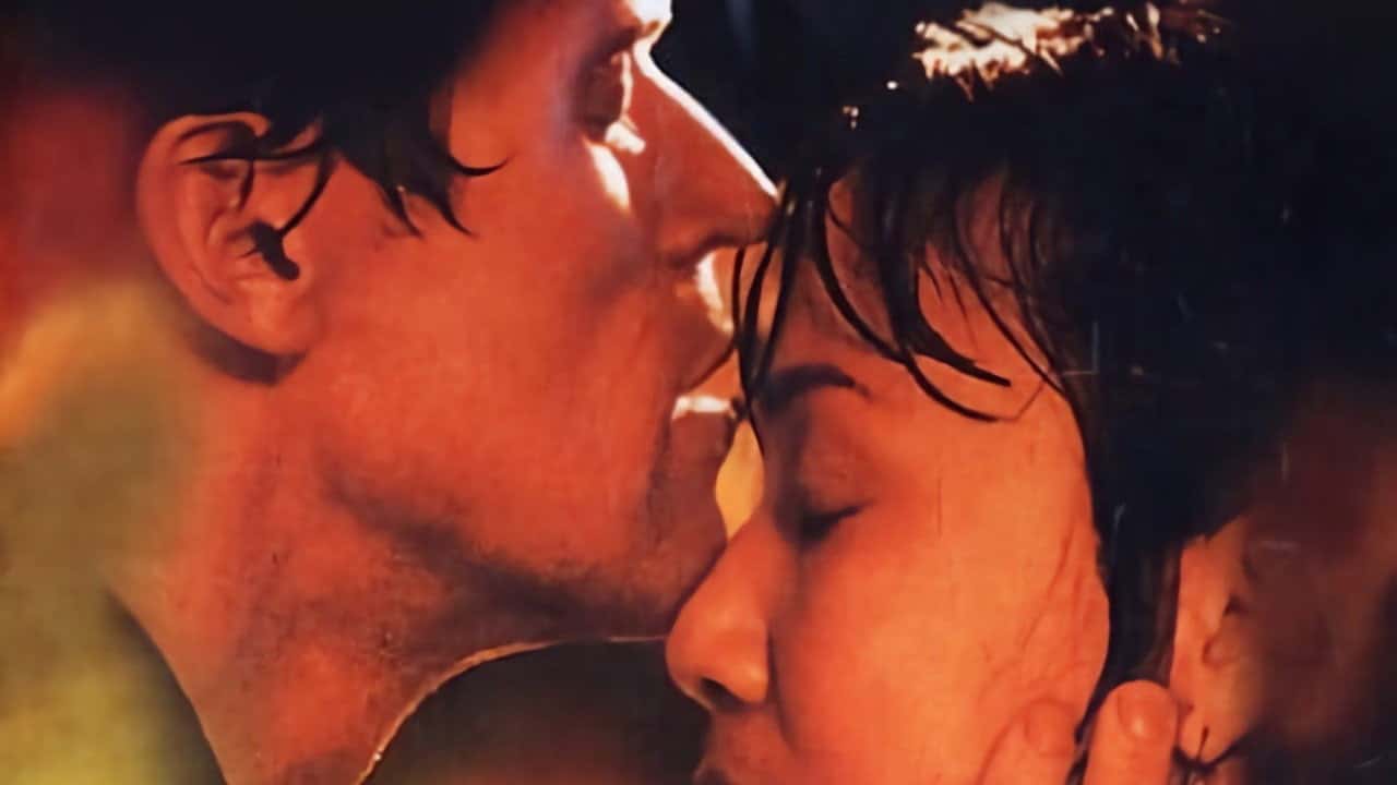 Кадр з фільму Жіноча доля (2001)