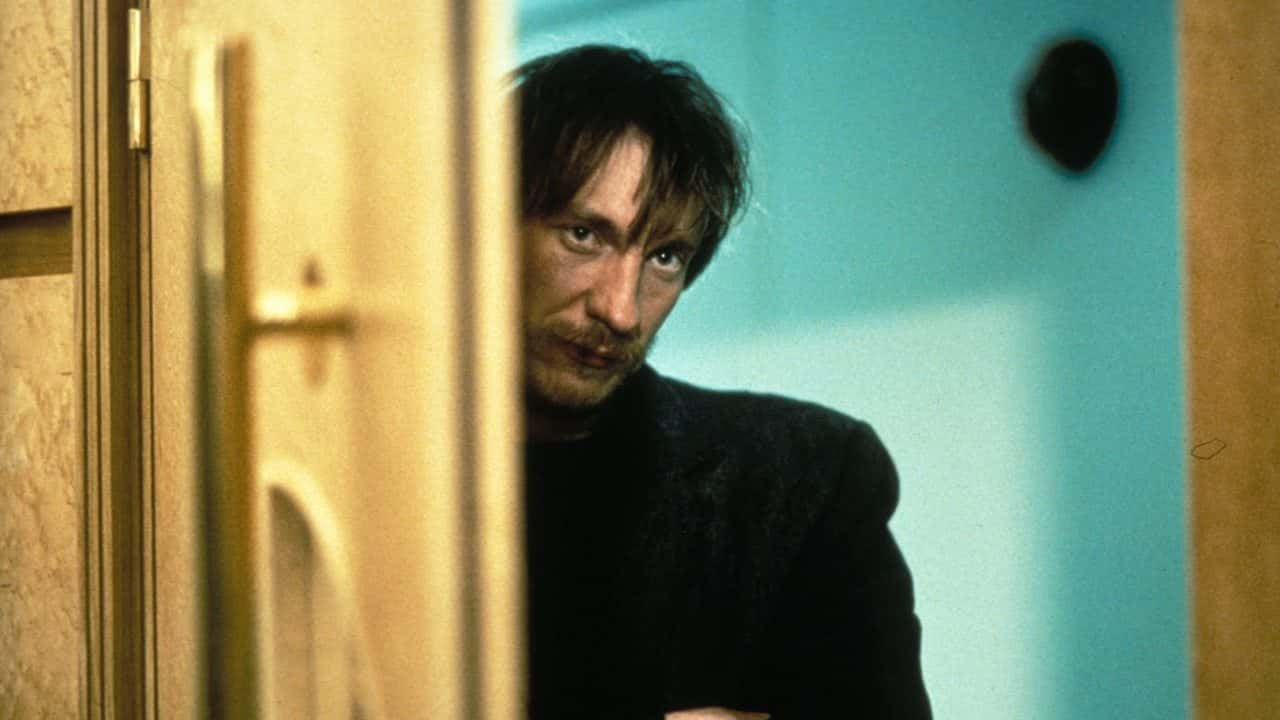 Кадр з фільму Оголені / Нагий (1993)