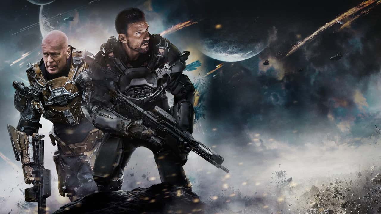 Кадр з фільму Зоряний рубіж (2021)