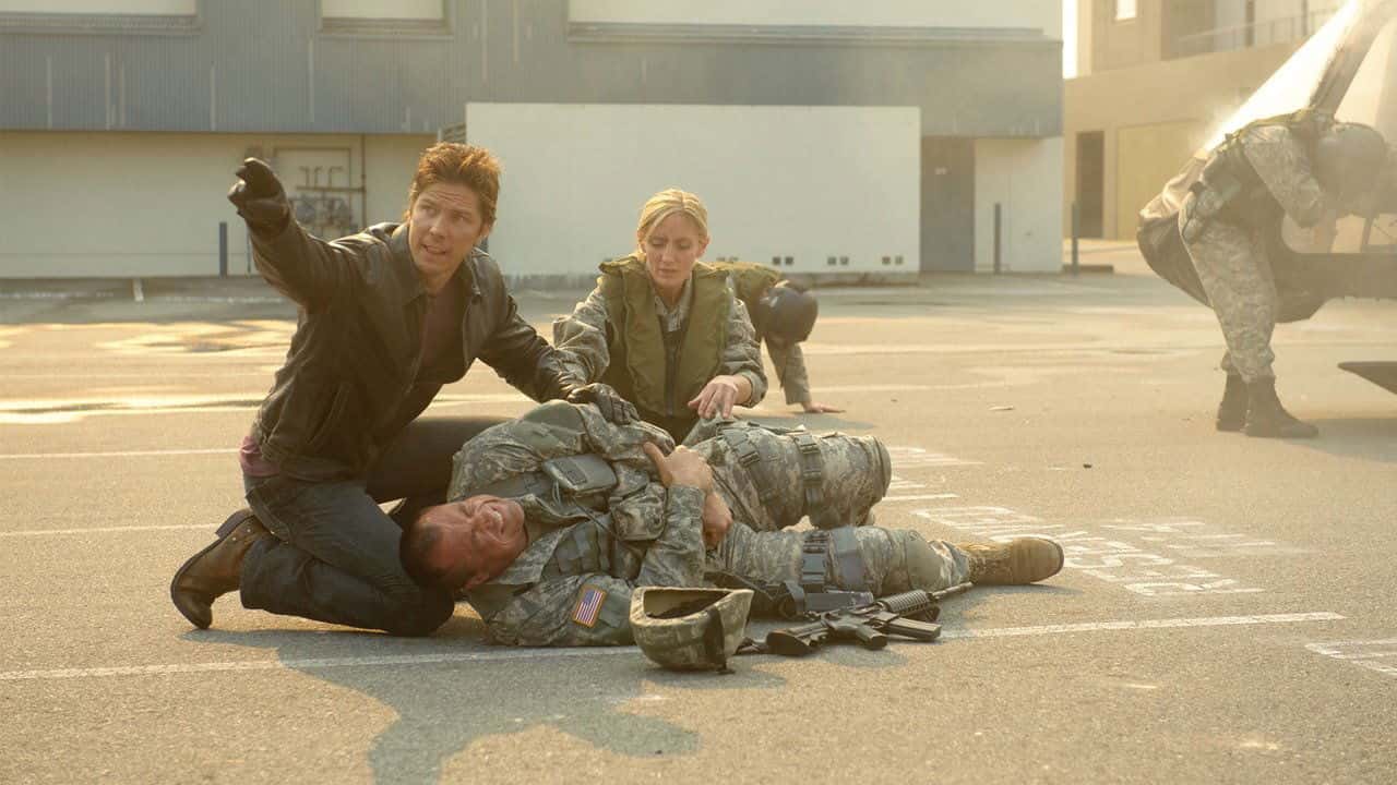 Кадр з фільму Метеоритна злива (2010)