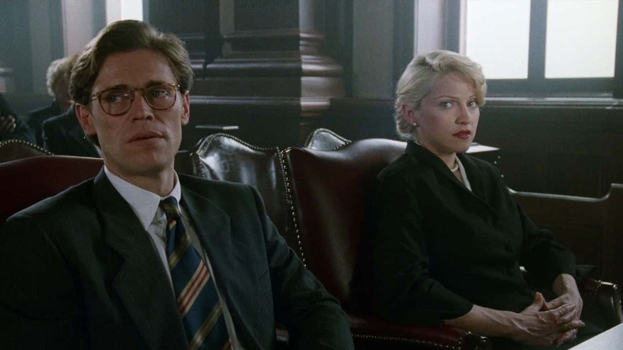 Кадр з фільму Тіло як доказ (1993)