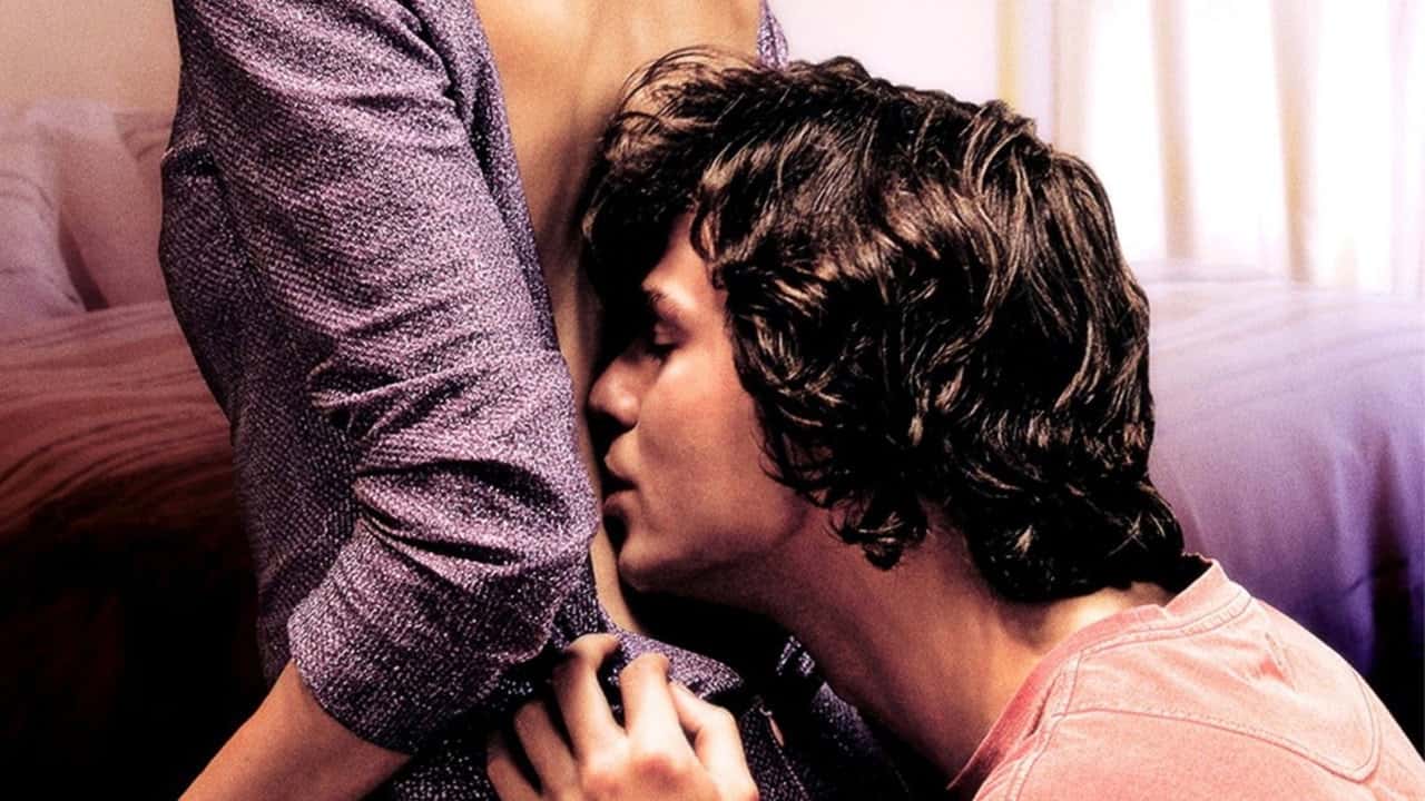 Кадр з фільму Не соромлячись (2012)