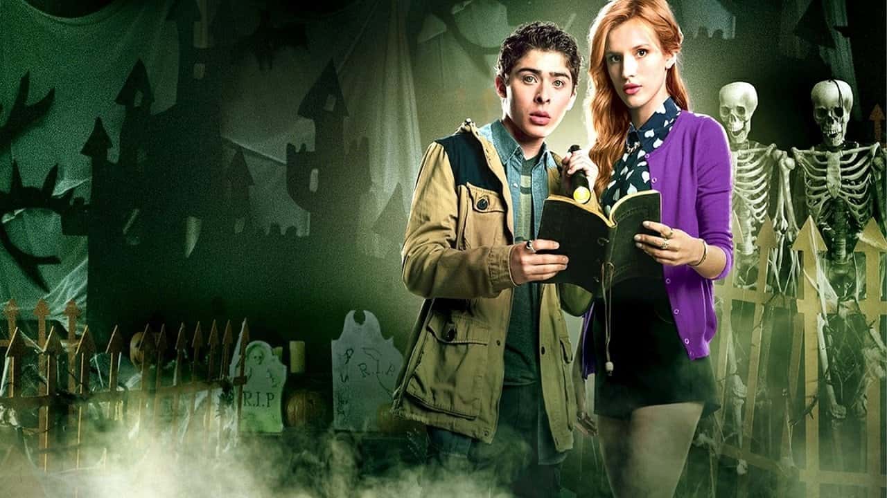 Кадр з фільму Маленький привид. Побачення з привидами (2014)