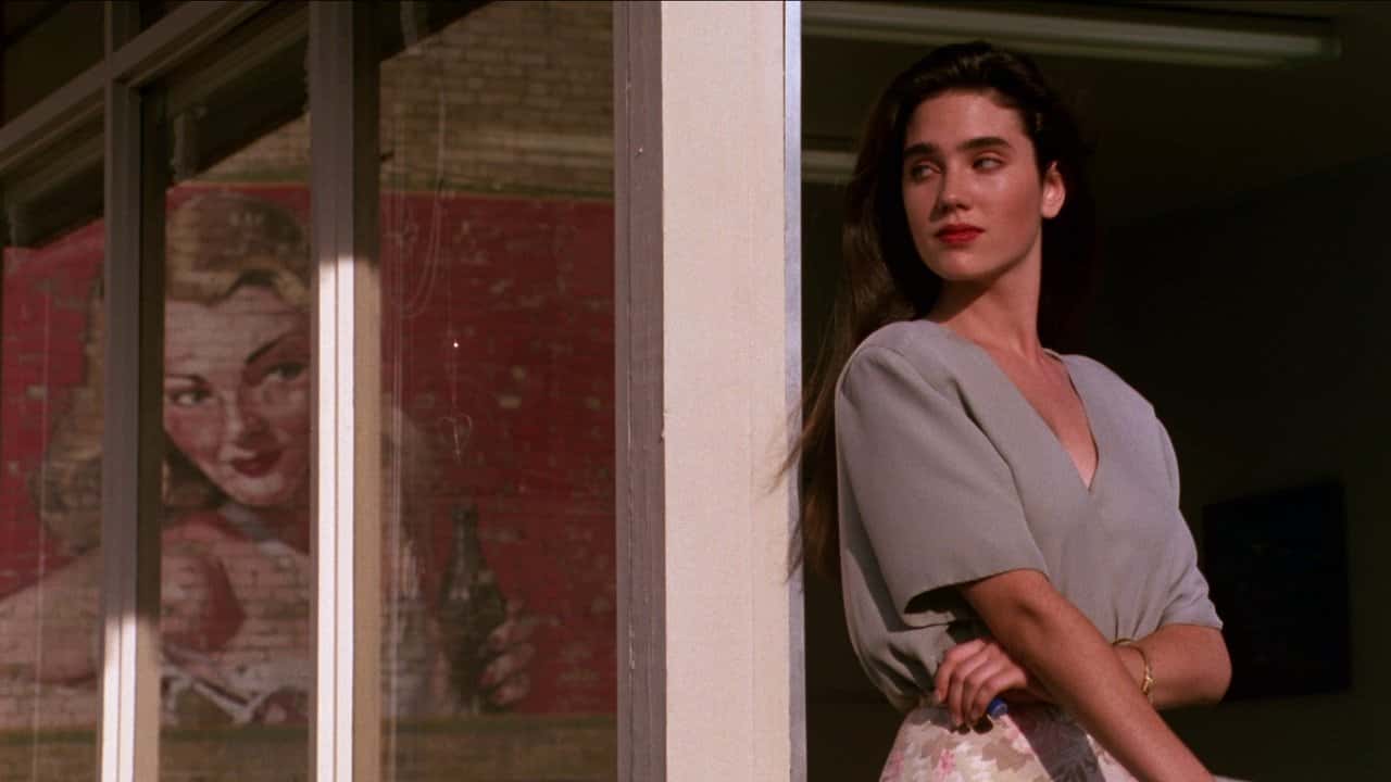 Кадр з фільму Гаряча точка (1990)