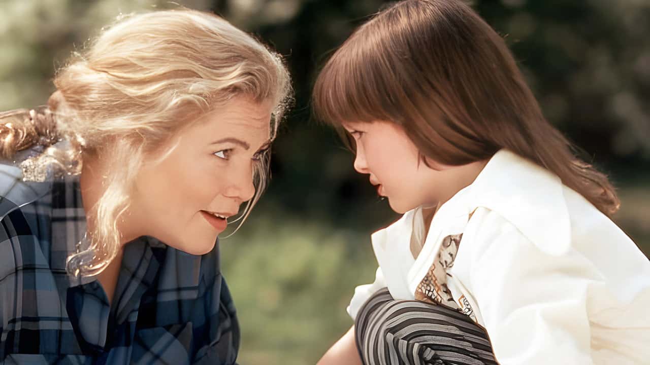Кадр з фільму Картковий будинок (1993)