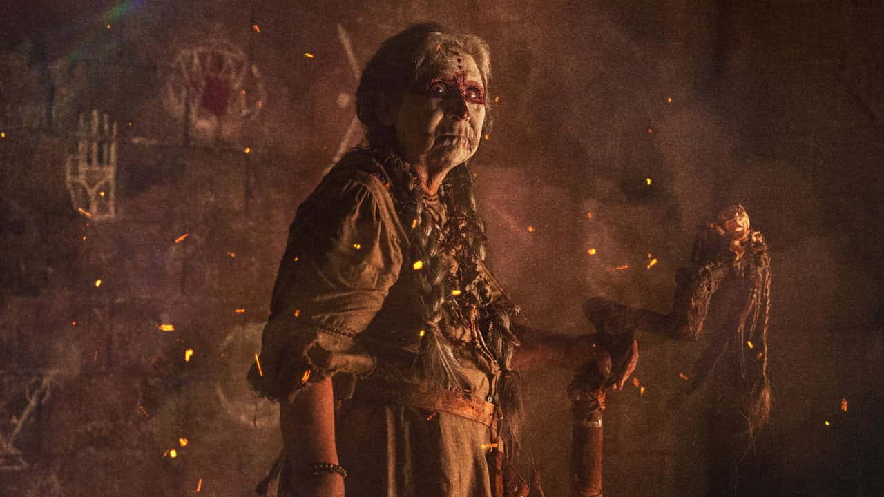 Кадр з фільму Старі обряди (2021)