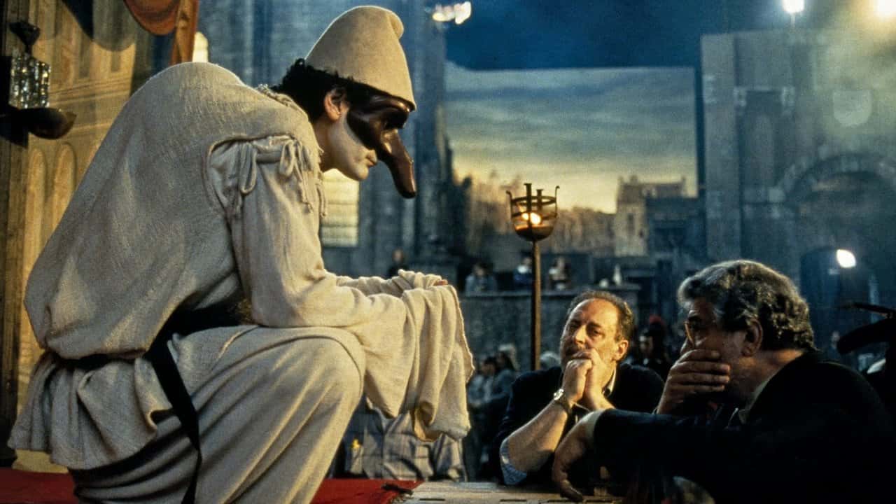 Кадр з фільму Подорож капітана Фракасса (1990)
