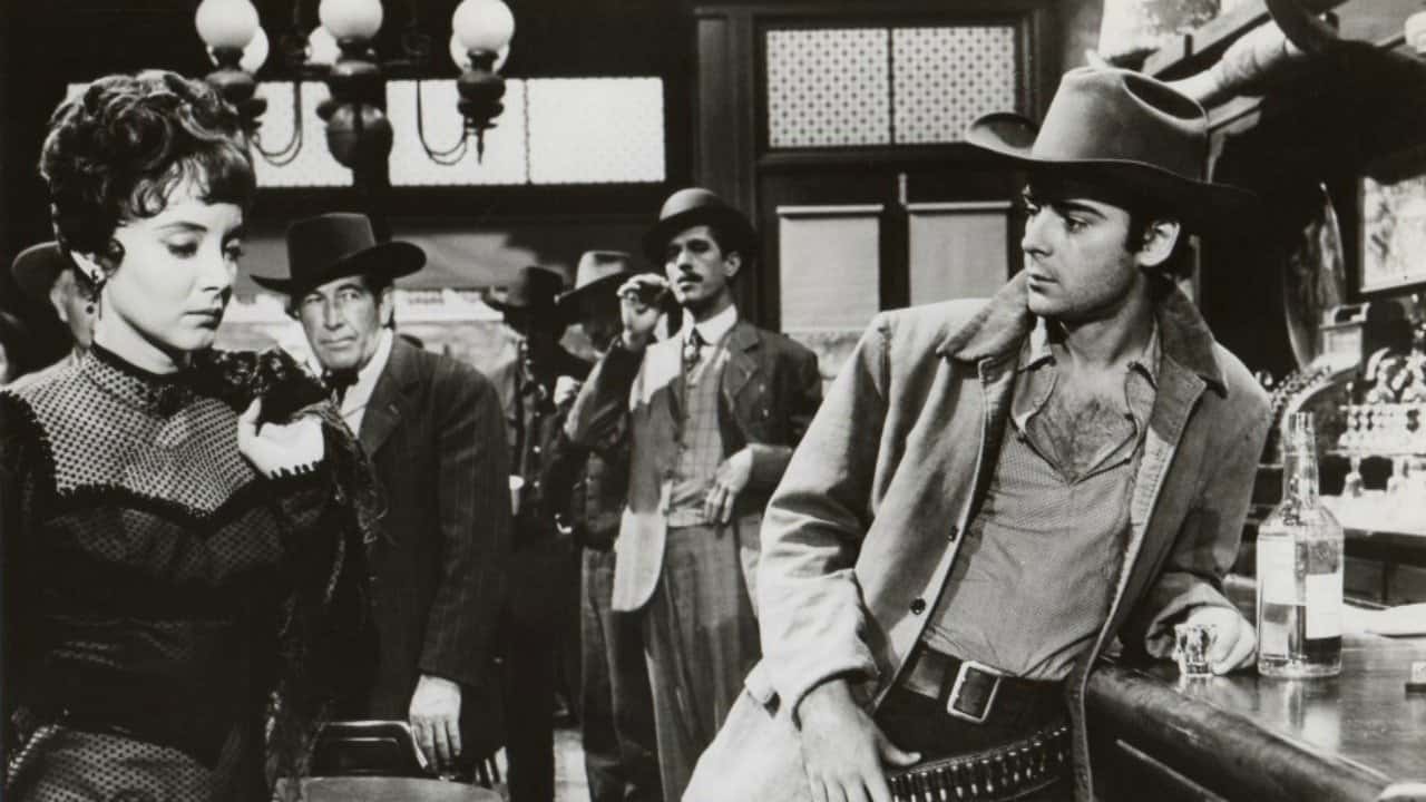 Кадр з фільму Останній потяг з Ґанн Хілла (1959)