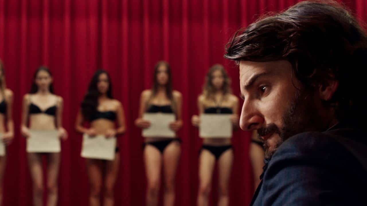 Кадр з фільму Ідеаль (2016)
