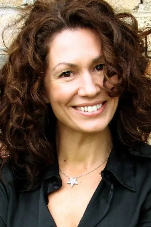 Фото Kitty Flanagan