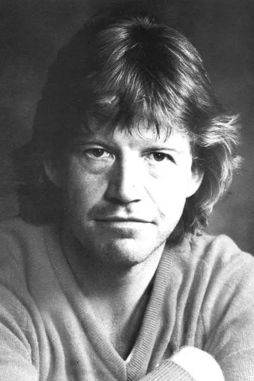 Фото Robin Askwith