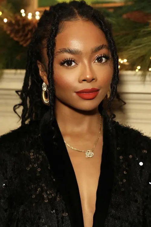 Фото Skai Jackson