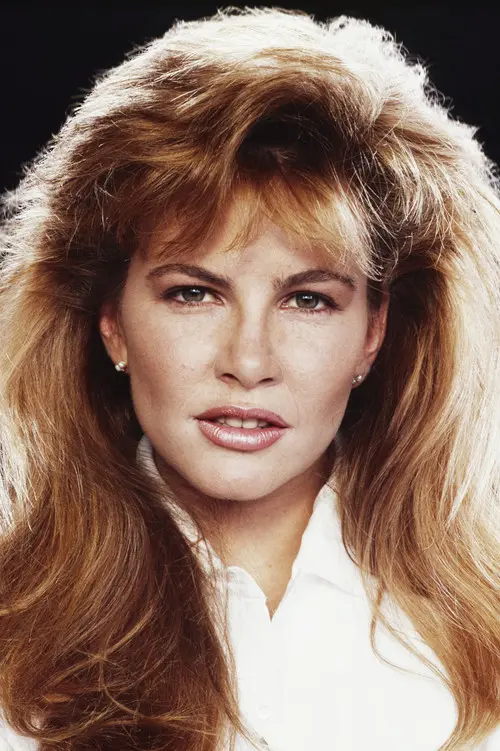 Фото Tawny Kitaen