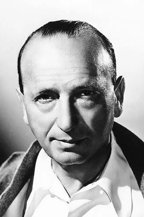 Фото Michael Curtiz