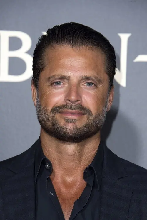 Фото David Charvet
