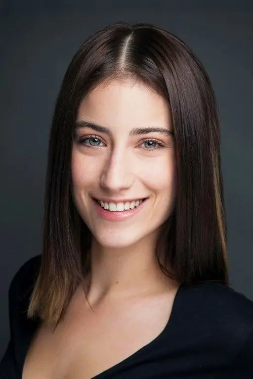 Фото Hazal Kaya