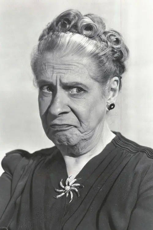 Фото Maude Eburne
