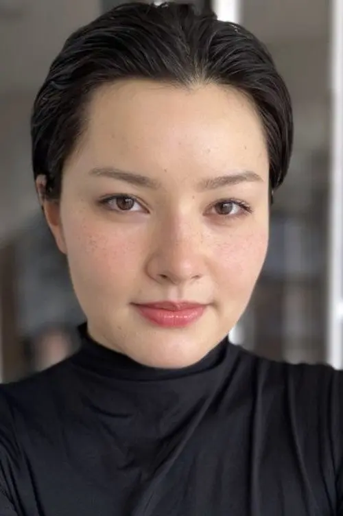 Фото Ayumi Roux