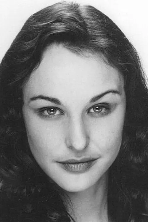 Фото Phoebe Dollar