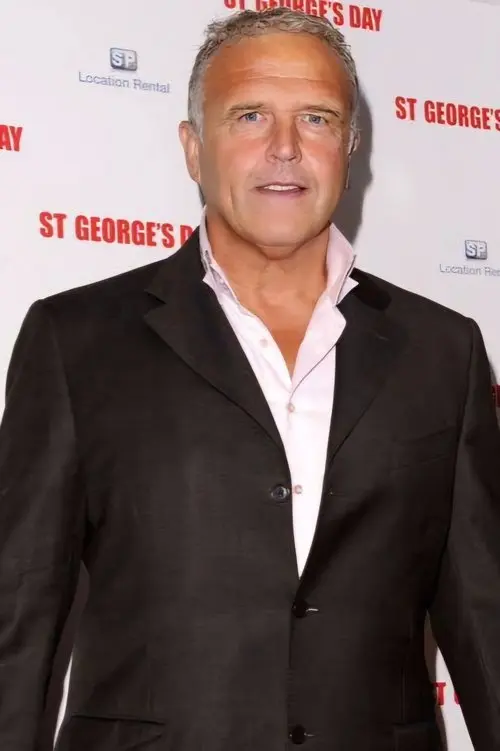 Фото Tony Denham