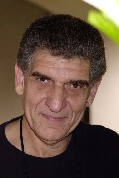 Фото Andreas Katsulas