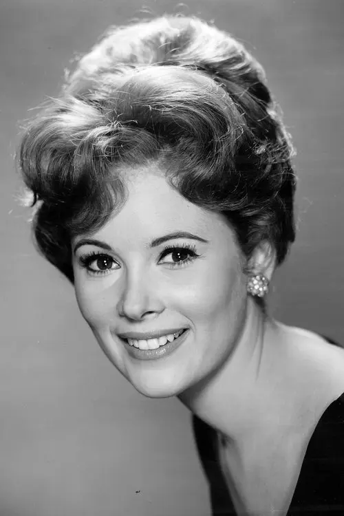 Фото Jill St. John