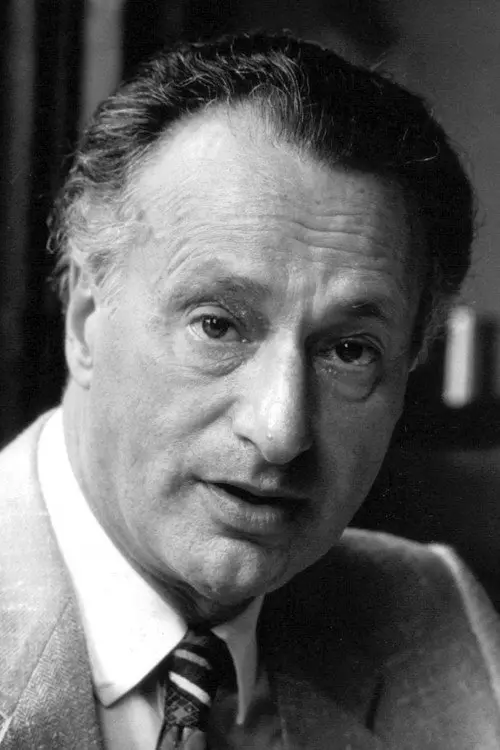 Фото Paul Eddington