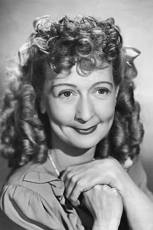 Фото Esma Cannon