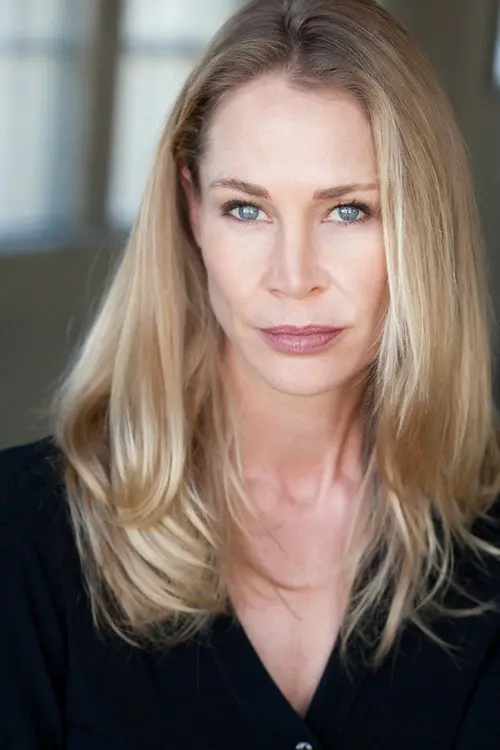 Фото Kathleen Kinmont