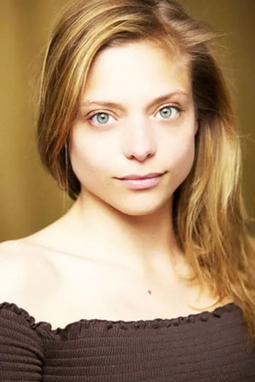Фото Lizzie Brocheré
