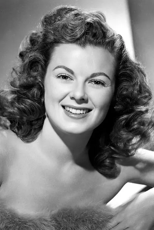 Фото Barbara Hale