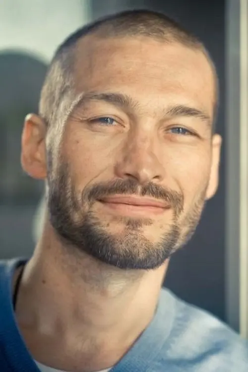 Фото Andy Whitfield