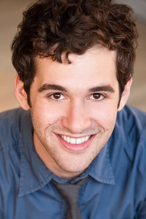 Фото Adam Chanler-Berat