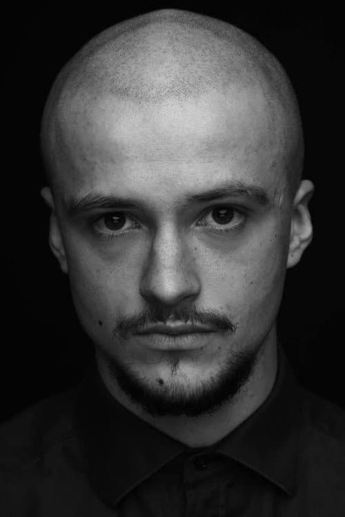 Фото Makar Tikhomirov