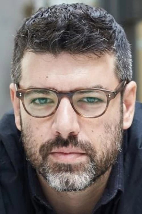 Фото Mert Baykal