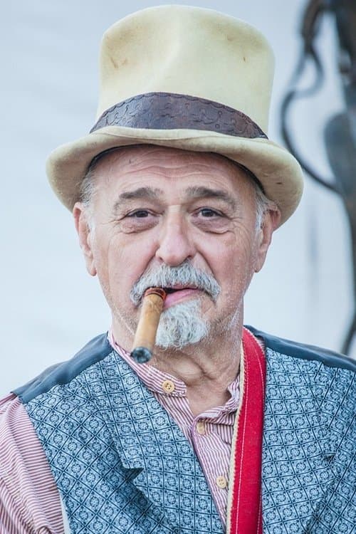 Фото Пітер Шерайко