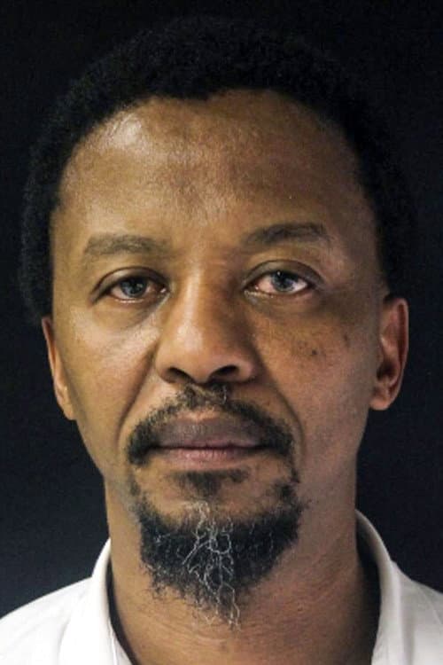 Фото Makhaola Ndebele