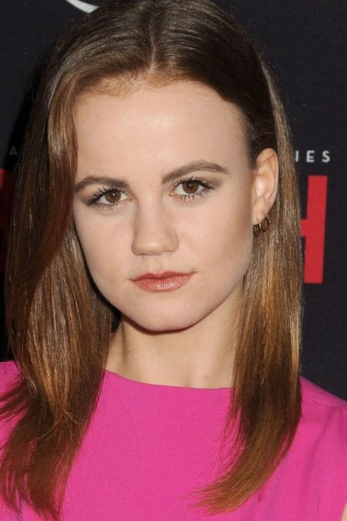 Фото Mackenzie Lintz