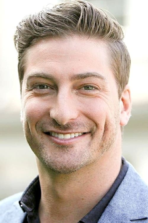 Фото Daniel Lissing