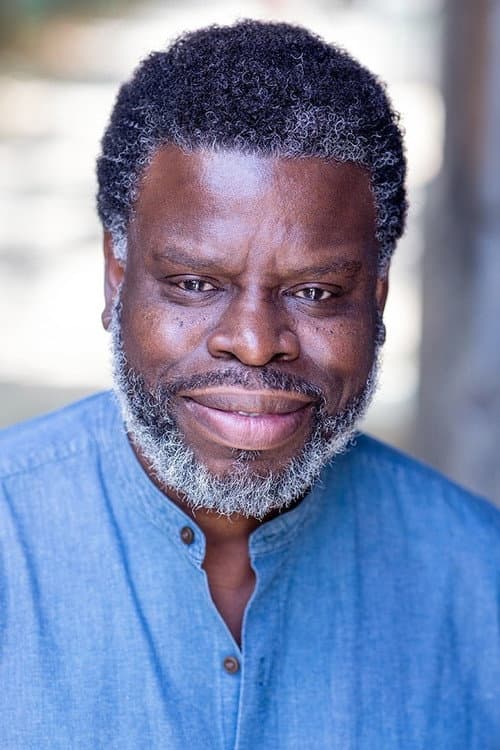 Фото Femi Elufowoju Jr.