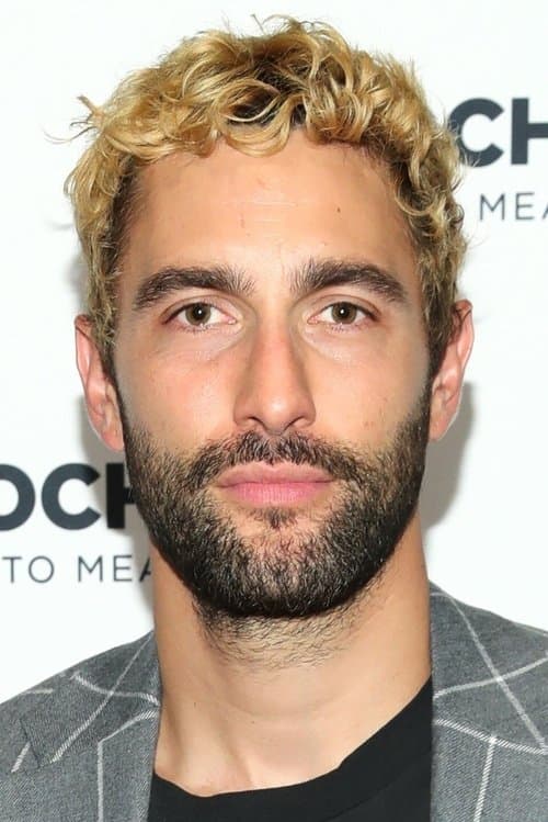 Фото Noah Mills
