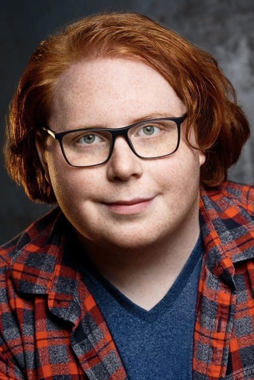 Tucker Albrizzi photo