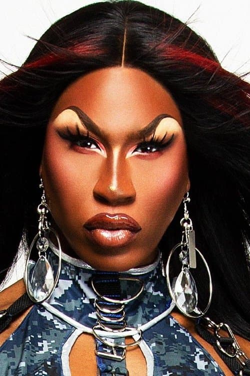 Фото Shea Couleé