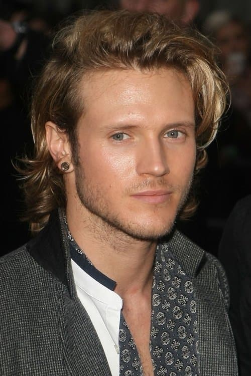 Фото Dougie Poynter