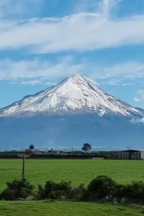 Фото Te Kāhui Tupua Taranaki Mounga