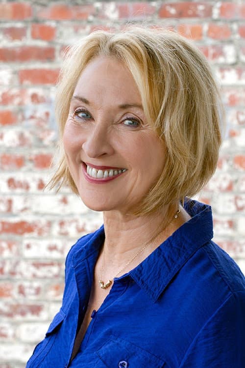 Фото Lorri Holt