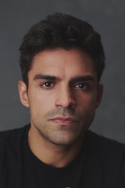 Фото Sean Teale