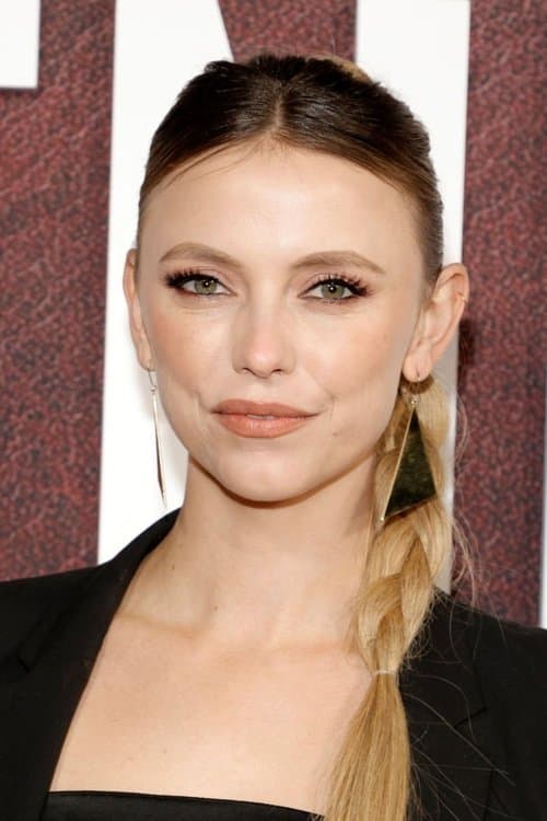 Фото Riley Voelkel