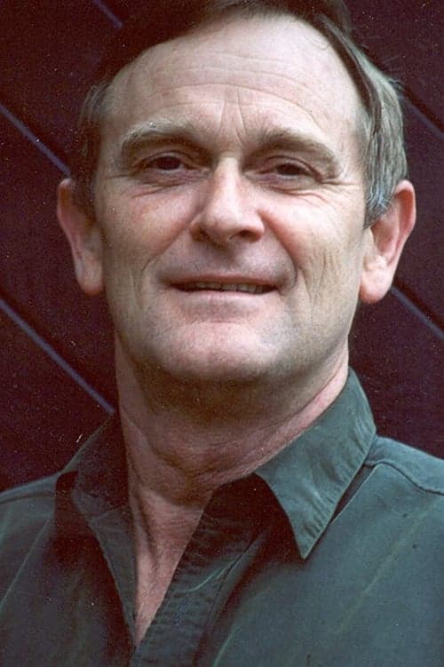 Stuart Devenie photo