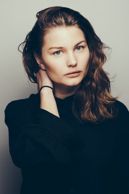 Фото Iben Akerlie